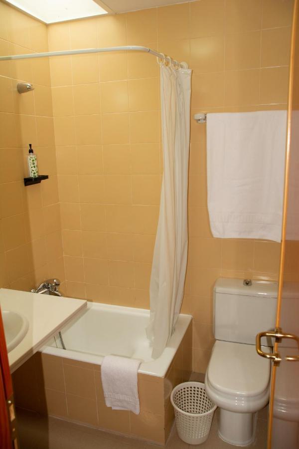 Hotel Posada De Miraflores Alconchel Екстер'єр фото