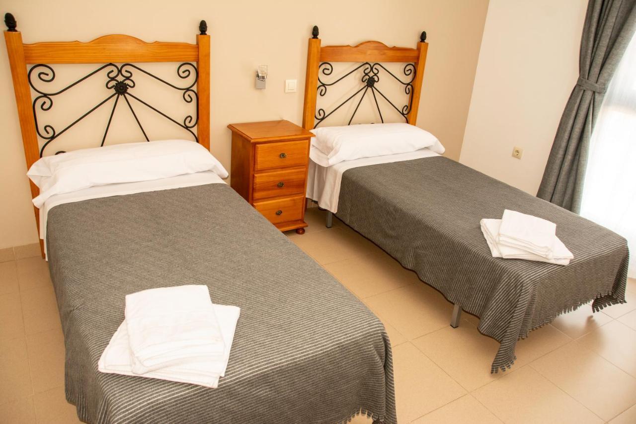Hotel Posada De Miraflores Alconchel Екстер'єр фото