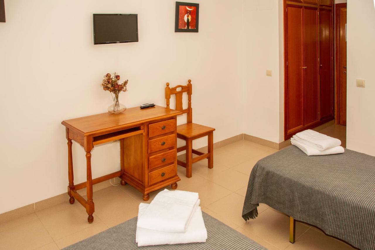 Hotel Posada De Miraflores Alconchel Екстер'єр фото