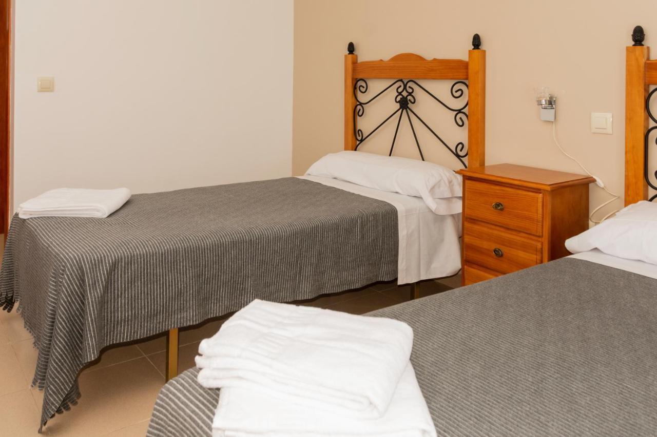 Hotel Posada De Miraflores Alconchel Екстер'єр фото