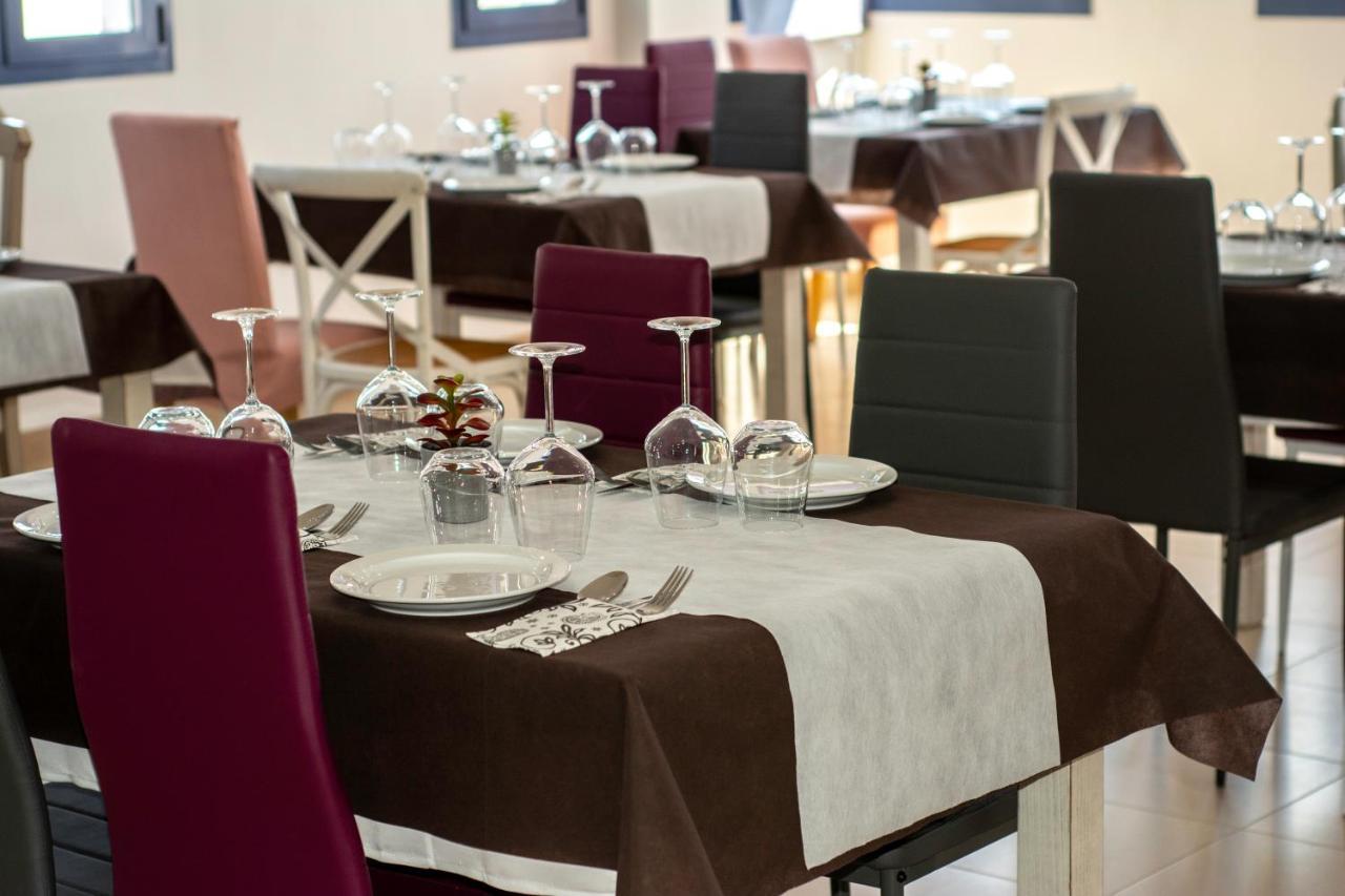 Hotel Posada De Miraflores Alconchel Екстер'єр фото